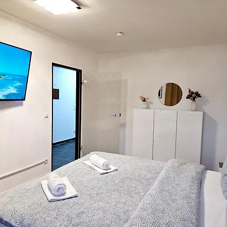 2 Zimmer, 4 Person, Balkon Apartment *