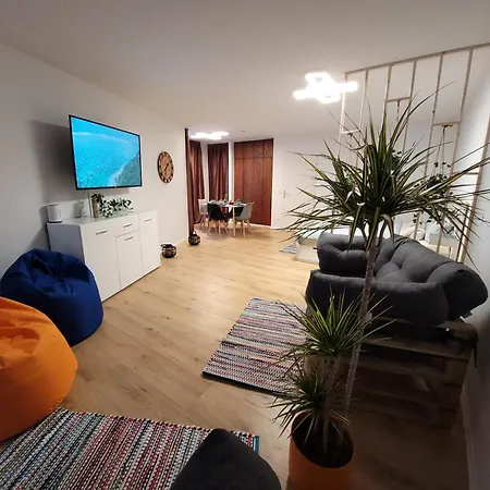 2 Zimmer, 4 Person, Balkon Апартаменты *